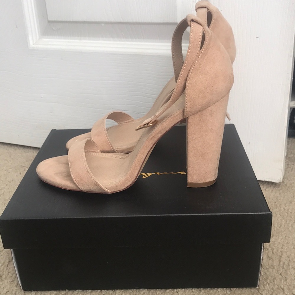 Camel colored heels from Windsor